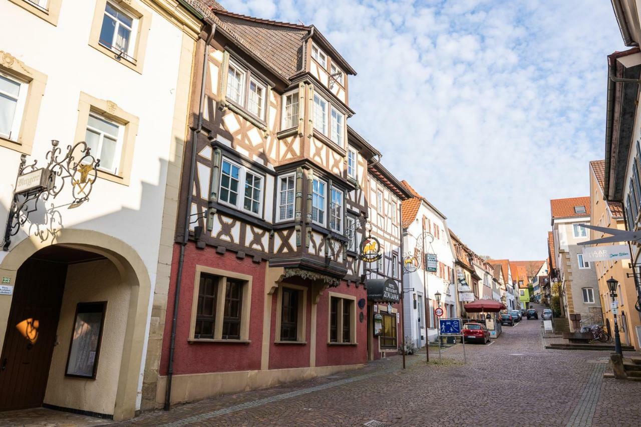Gundelsheim * Gundelsheim (Baden-Wurttemberg)
